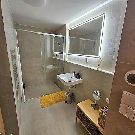 S Terasou A S Moznosti Wellness 3475